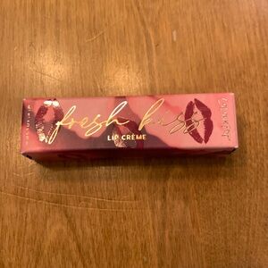 NWT Colourpop liquid lipstick fresh kiss